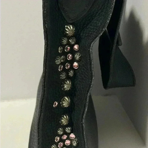 McFadin Black Leather Shoulder Purse - Picture 6 of 13